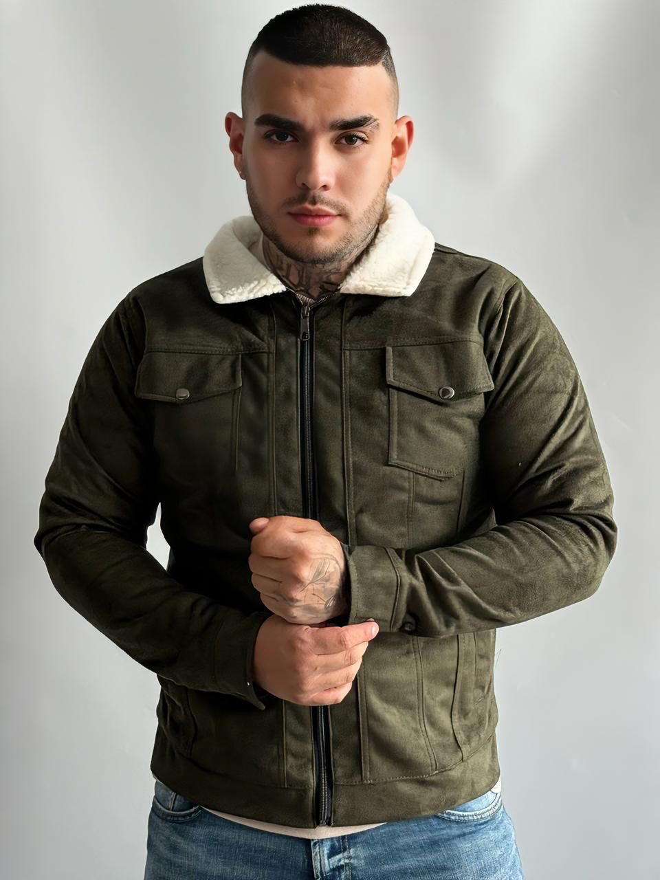 V105 tipo Levis para hombre