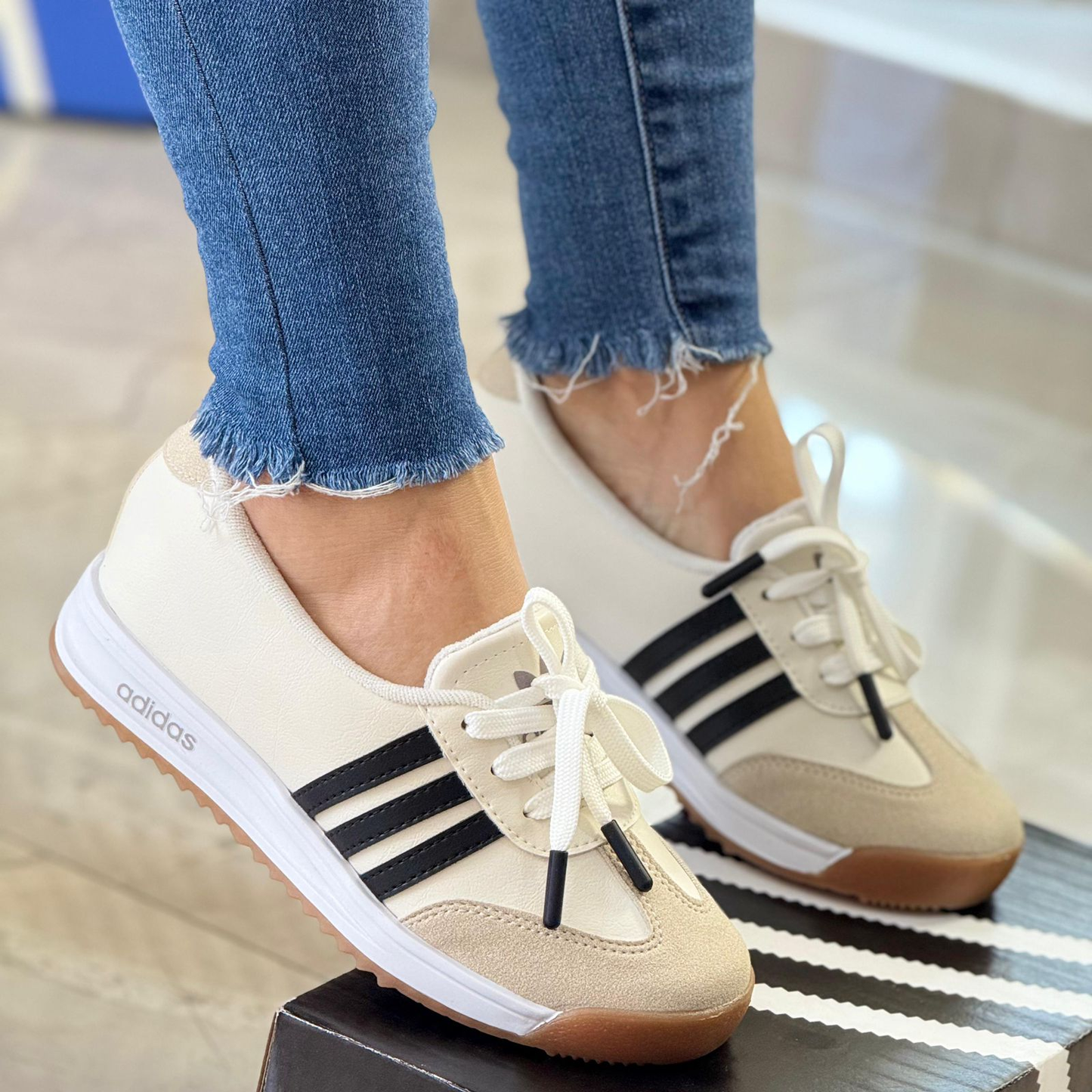 Tenis adidas dama